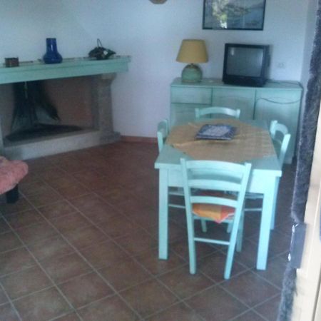 Case Vacanza Sole Ruiu Экстерьер фото